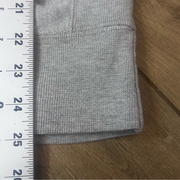 Champion Reverse Weave Men’s Medium Gray Hoodie Big C Logo Kangaroo Pockets - Picture 5 of 9